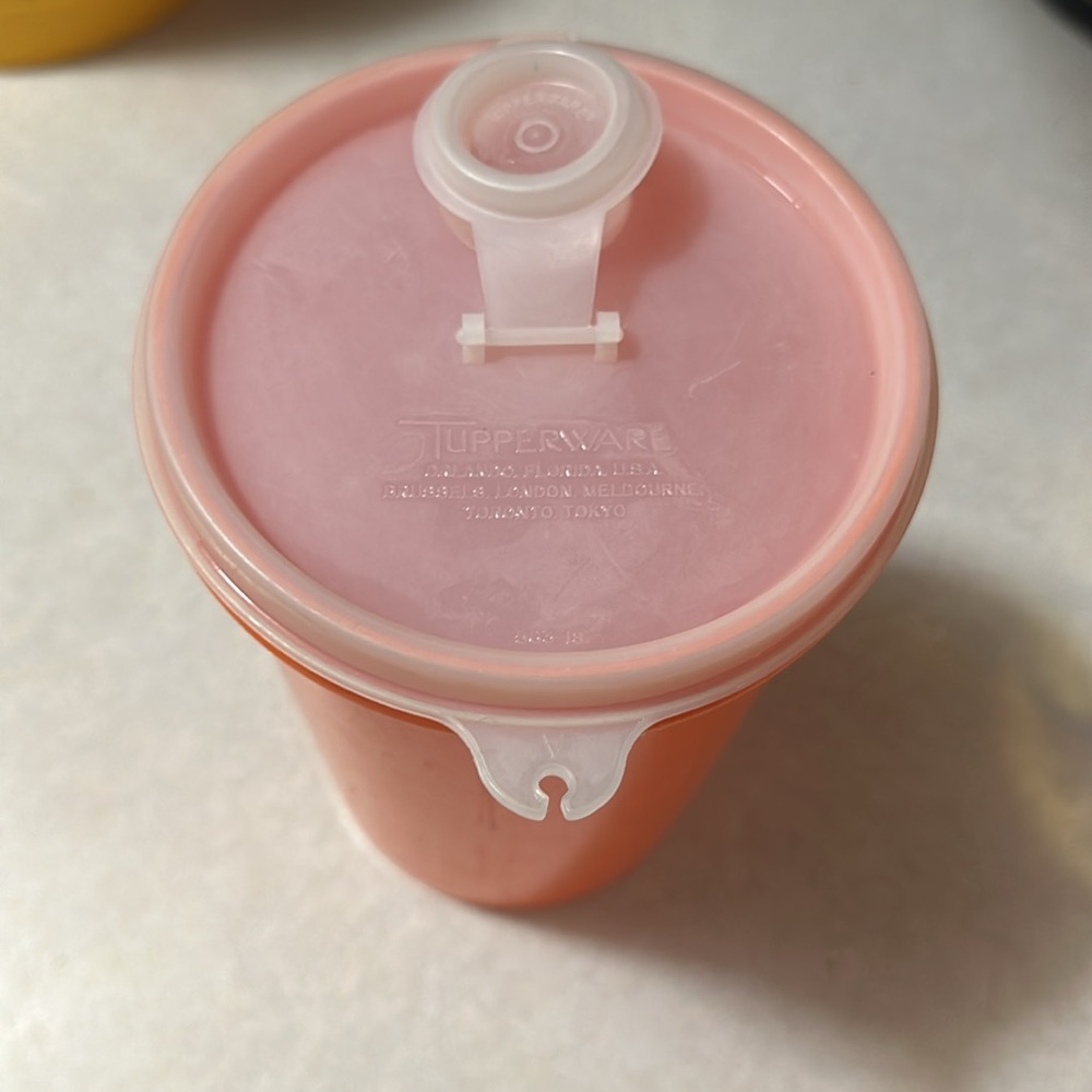 Vintage Tupperware - Picture 2 of 4
